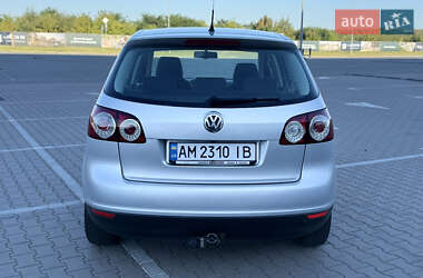 Хэтчбек Volkswagen Golf Plus 2008 в 