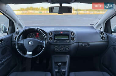 Хэтчбек Volkswagen Golf Plus 2008 в 