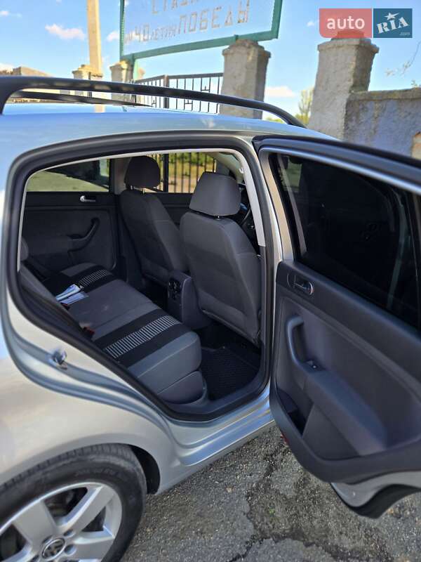 Хэтчбек Volkswagen Golf Plus 2008 в Еланце