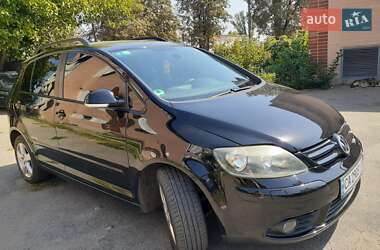 Хэтчбек Volkswagen Golf Plus 2007 в Шполе