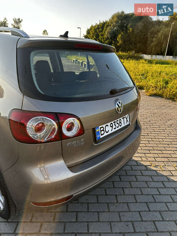 Хэтчбек Volkswagen Golf Plus 2010 в Львове