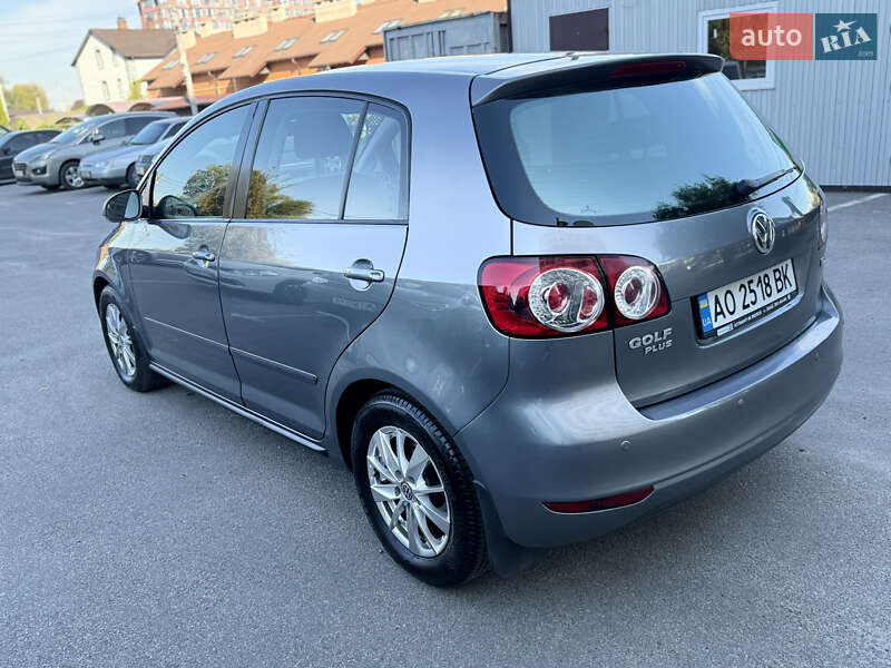 Хетчбек Volkswagen Golf Plus 2011 в Києві