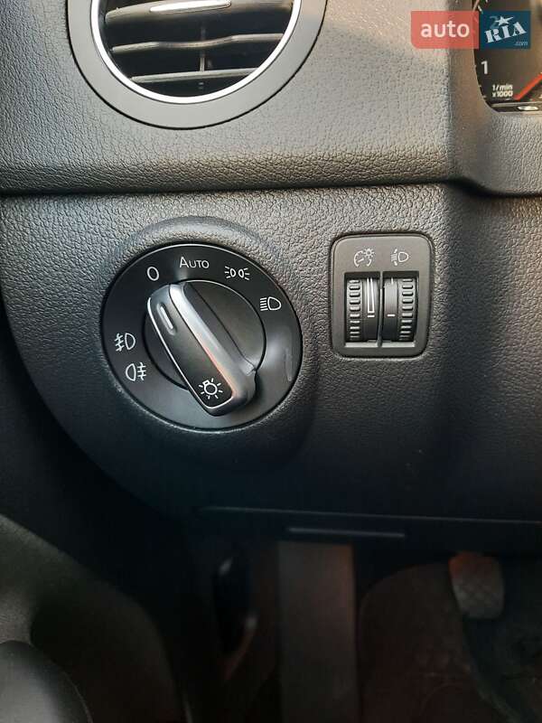 Хэтчбек Volkswagen Golf Plus 2010 в Хмельницком фото 19 Хэтчбек Volkswagen Golf Plus 2010 в Хмельницком