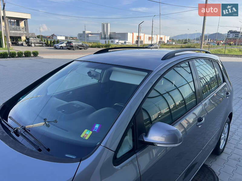 Хетчбек Volkswagen Golf Plus 2010 в Хусті