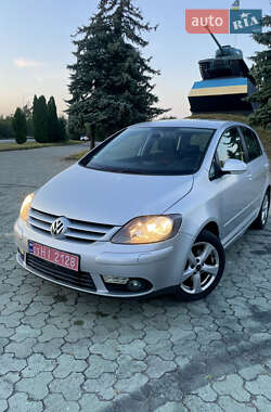 Хэтчбек Volkswagen Golf Plus 2006 в Дубно