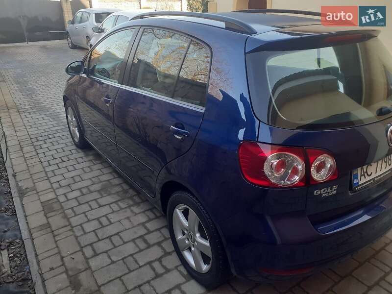 Хетчбек Volkswagen Golf Plus 2010 в Луцьку
