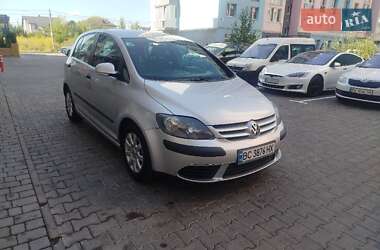 Хэтчбек Volkswagen Golf Plus 2007 в Ровно