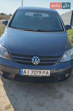 Хэтчбек Volkswagen Golf Plus 2005 в Киеве