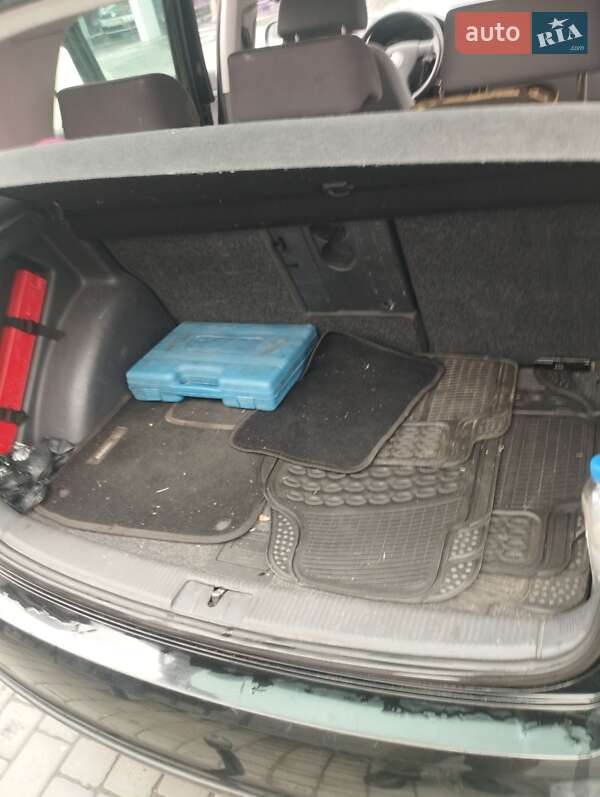 Хэтчбек Volkswagen Golf Plus 2005 в Ровно