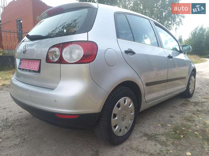 Хетчбек Volkswagen Golf Plus 2006 в Рівному