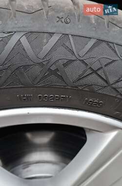Хэтчбек Volkswagen Golf Plus 2013 в 