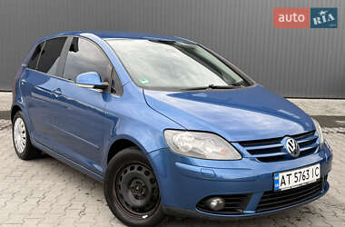 Хэтчбек Volkswagen Golf Plus 2007 в 