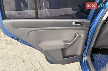 Хэтчбек Volkswagen Golf Plus 2007 в 