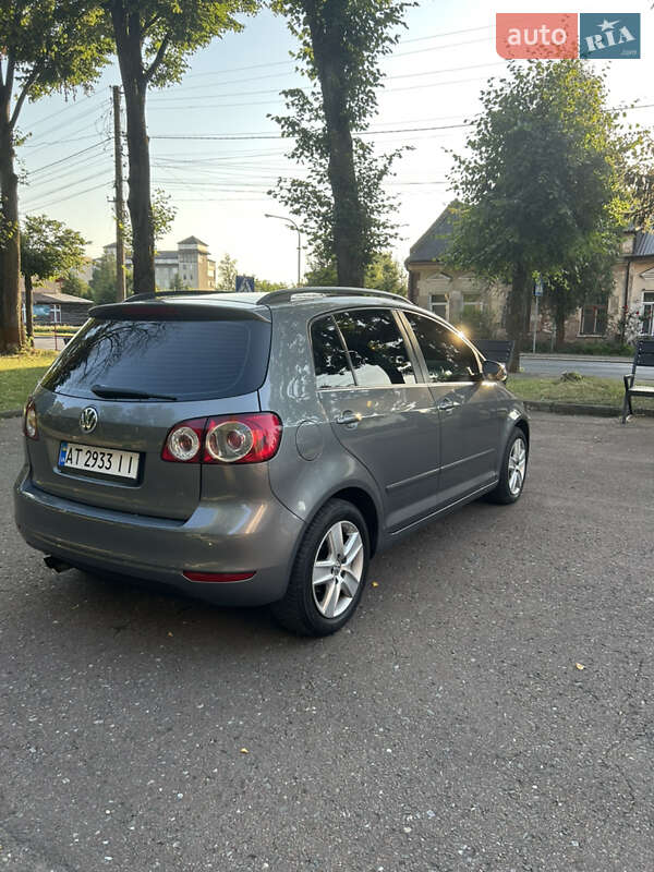 Хэтчбек Volkswagen Golf Plus 2009 в Калуше