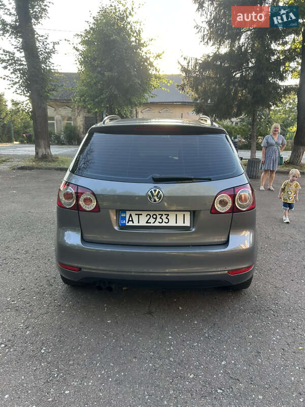 Хэтчбек Volkswagen Golf Plus 2009 в Калуше