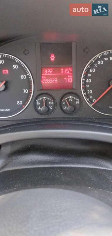 Хэтчбек Volkswagen Golf Plus 2005 в Яготине фото 4 Хэтчбек Volkswagen Golf Plus 2005 в Яготине