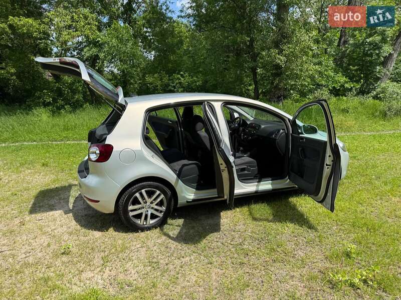 Хэтчбек Volkswagen Golf Plus 2010 в Полтаве фото 43 Хэтчбек Volkswagen Golf Plus 2010 в Полтаве