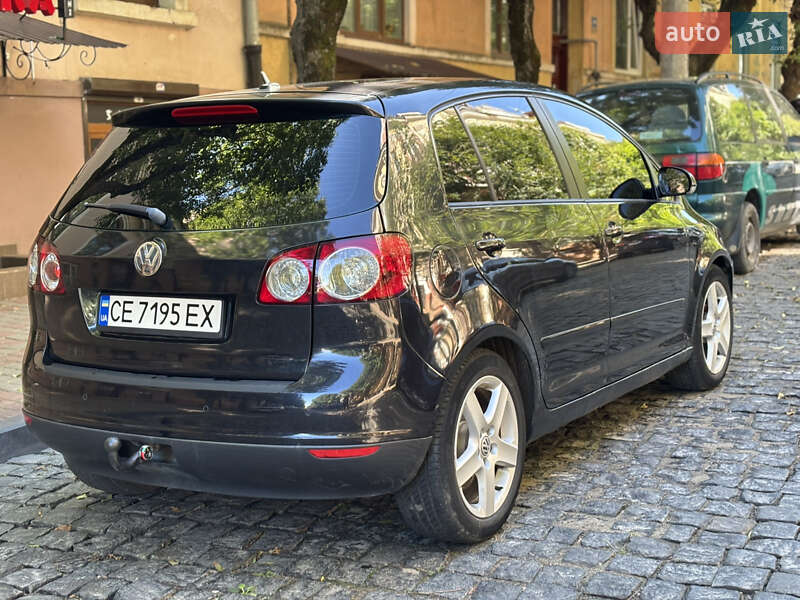 Хэтчбек Volkswagen Golf Plus 2006 в Черновцах