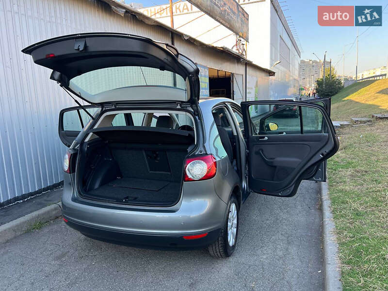 Хэтчбек Volkswagen Golf Plus 2008 в Киеве фото 43 Хэтчбек Volkswagen Golf Plus 2008 в Киеве