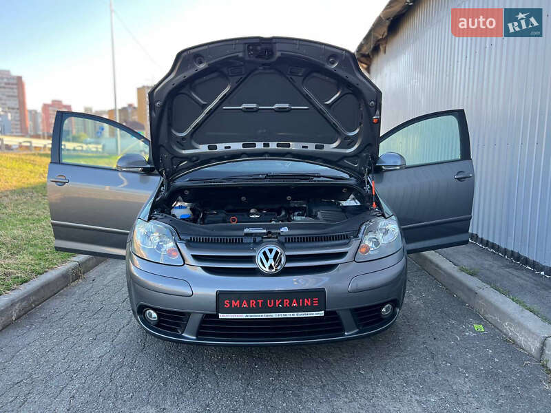 Хэтчбек Volkswagen Golf Plus 2008 в Киеве фото 70 Хэтчбек Volkswagen Golf Plus 2008 в Киеве