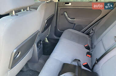 Хэтчбек Volkswagen Golf Plus 2006 в  фото 20 Хэтчбек Volkswagen Golf Plus 2006 в