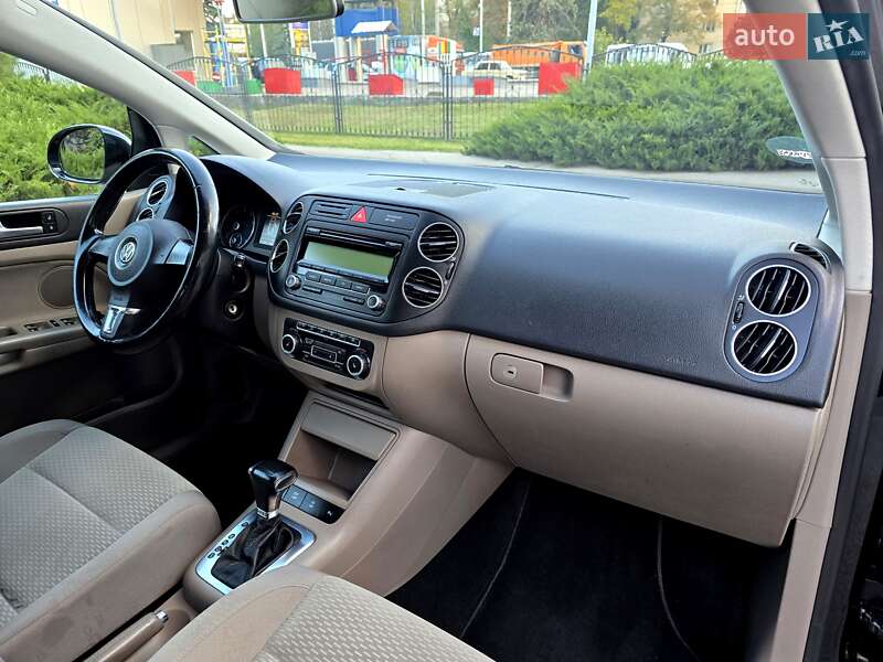 Хэтчбек Volkswagen Golf Plus 2010 в Полтаве фото 39 Хэтчбек Volkswagen Golf Plus 2010 в Полтаве