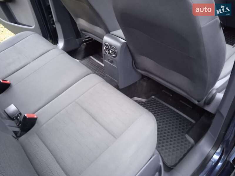 Хетчбек Volkswagen Golf Plus 2007 в Шполі фото 12 Хетчбек Volkswagen Golf Plus 2007 в Шполі