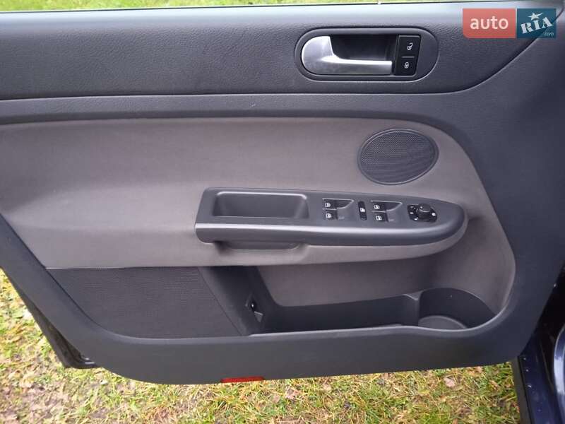 Хетчбек Volkswagen Golf Plus 2007 в Шполі фото 19 Хетчбек Volkswagen Golf Plus 2007 в Шполі
