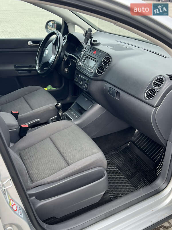 Хетчбек Volkswagen Golf Plus 2008 в Львові