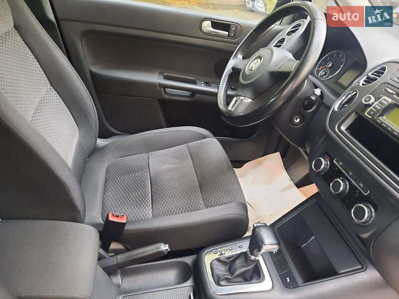Хетчбек Volkswagen Golf Plus 2010 в Києві