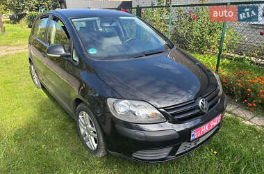 Хэтчбек Volkswagen Golf Plus 2006 в Киверцах