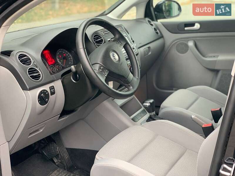 Хэтчбек Volkswagen Golf Plus 2006 в Вознесенске