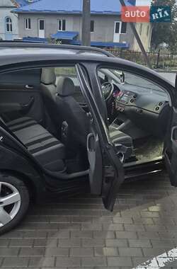 Хэтчбек Volkswagen Golf Plus 2008 в 
