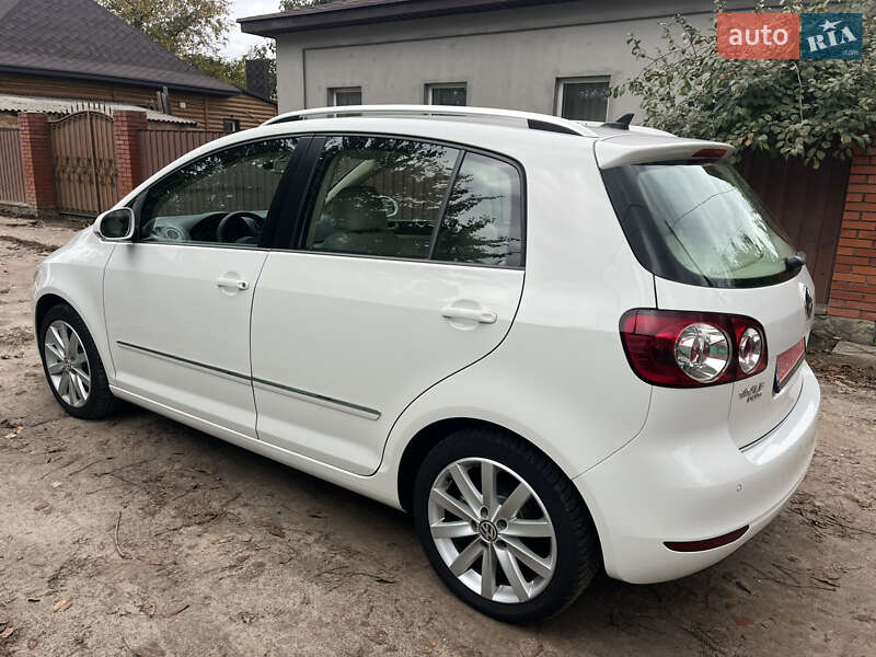 Хетчбек Volkswagen Golf Plus 2010 в Охтирці