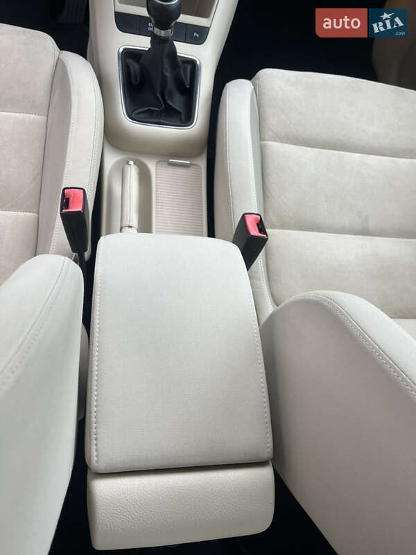 Хетчбек Volkswagen Golf Plus 2010 в Охтирці