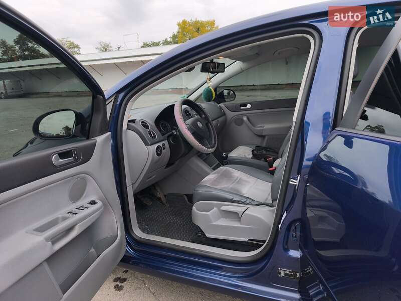 Хэтчбек Volkswagen Golf Plus 2006 в Хмельнике фото 3 Хэтчбек Volkswagen Golf Plus 2006 в Хмельнике