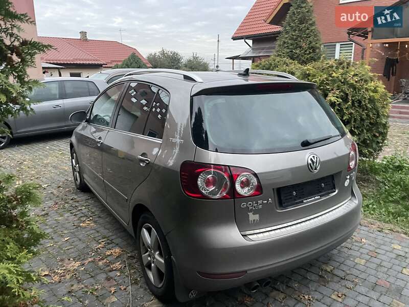 Хэтчбек Volkswagen Golf Plus 2010 в Луцке фото 5 Хэтчбек Volkswagen Golf Plus 2010 в Луцке