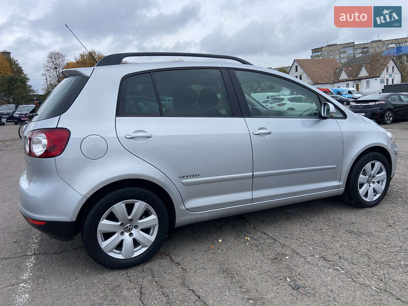 Хэтчбек Volkswagen Golf Plus 2009 в Ровно фото 8 Хэтчбек Volkswagen Golf Plus 2009 в Ровно