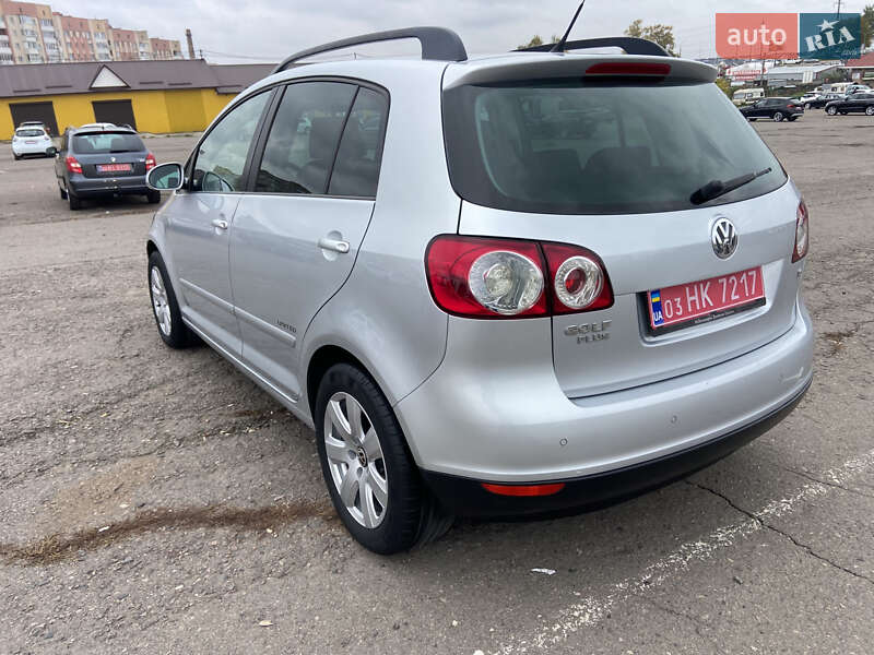 Хэтчбек Volkswagen Golf Plus 2009 в Ровно фото 13 Хэтчбек Volkswagen Golf Plus 2009 в Ровно