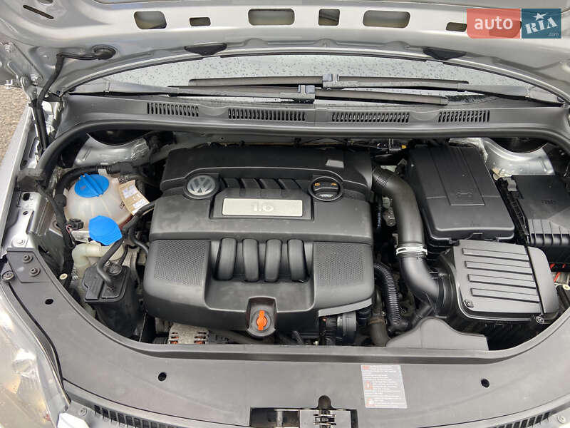 Хэтчбек Volkswagen Golf Plus 2009 в Ровно фото 49 Хэтчбек Volkswagen Golf Plus 2009 в Ровно