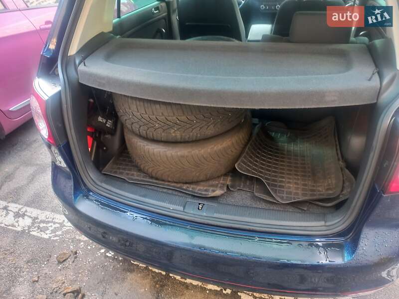 Хэтчбек Volkswagen Golf Plus 2010 в Киеве фото 23 Хэтчбек Volkswagen Golf Plus 2010 в Киеве