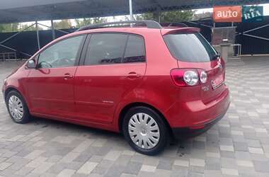 Хэтчбек Volkswagen Golf Plus 2009 в 