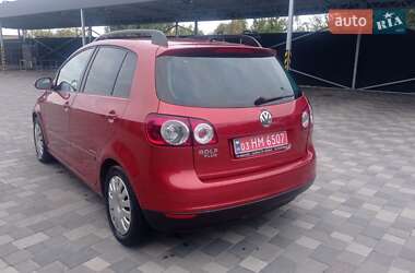 Хэтчбек Volkswagen Golf Plus 2009 в 