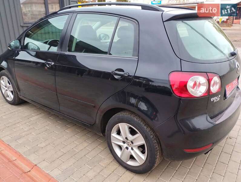 Хетчбек Volkswagen Golf Plus 2010 в Березані
