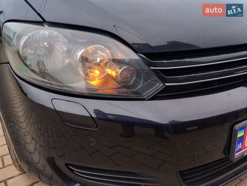 Хетчбек Volkswagen Golf Plus 2010 в Березані