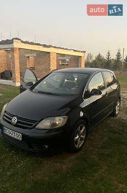 Хэтчбек Volkswagen Golf Plus 2005 в Львове