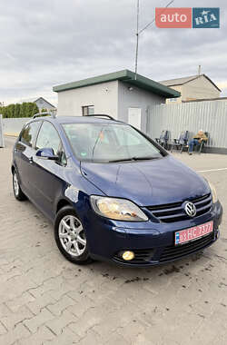 Хэтчбек Volkswagen Golf Plus 2008 в 