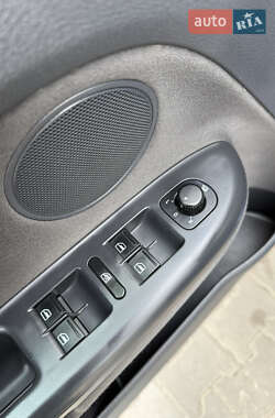 Хэтчбек Volkswagen Golf Plus 2008 в 