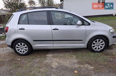 Хэтчбек Volkswagen Golf Plus 2008 в 