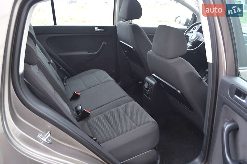 Хетчбек Volkswagen Golf Plus 2009 в Вінниці